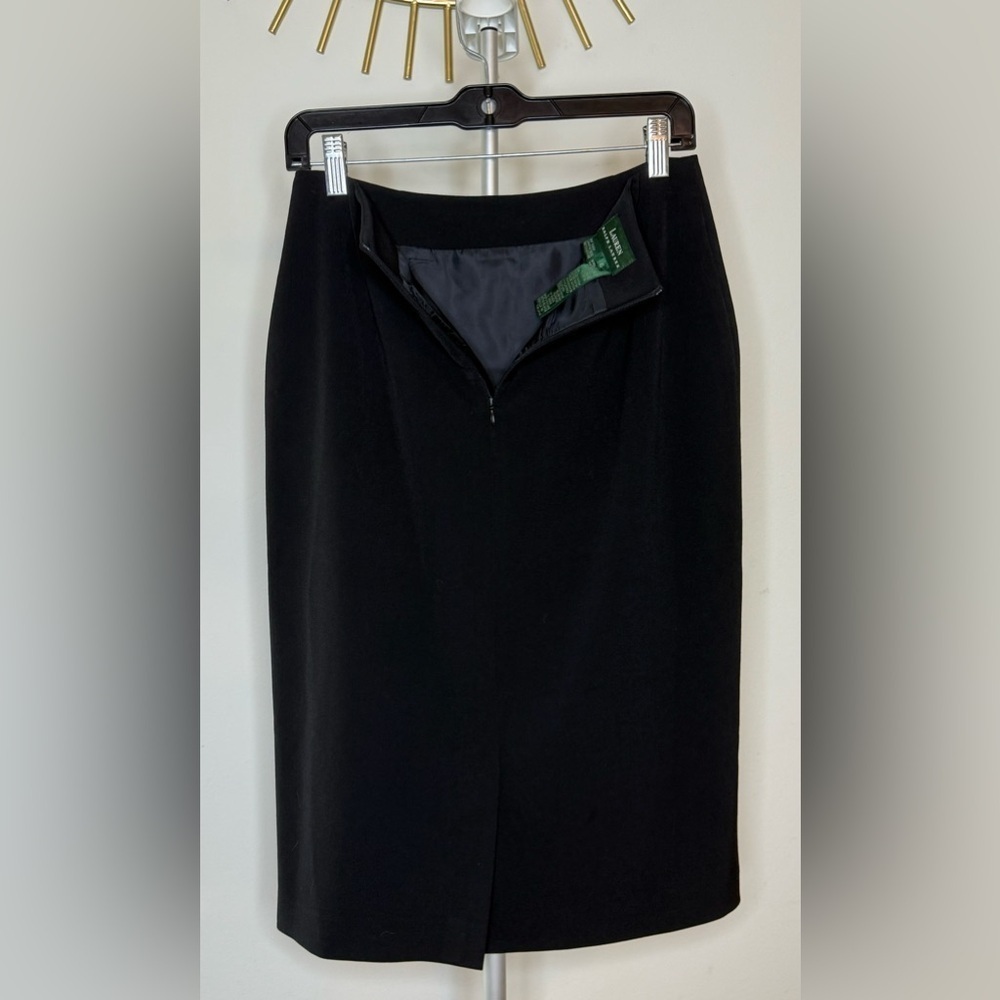 Lauren Ralph Lauren black preppy capsule knee length lined back zip skirt 6 EUC - Picture 7 of 9